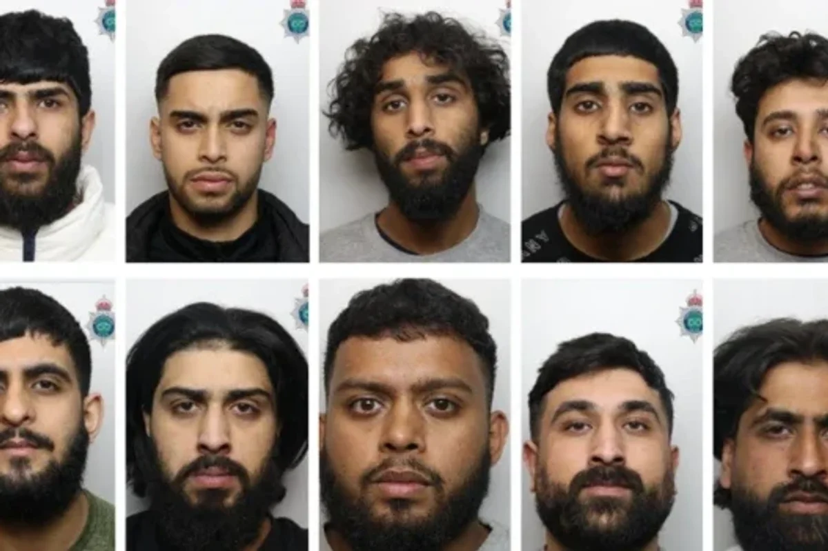 10 men convicted for arson attack