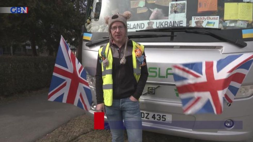 Somerset man travels to Ukraine border to offer teddy bears to child refugees