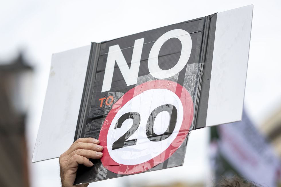 20mph speed limit protest sign