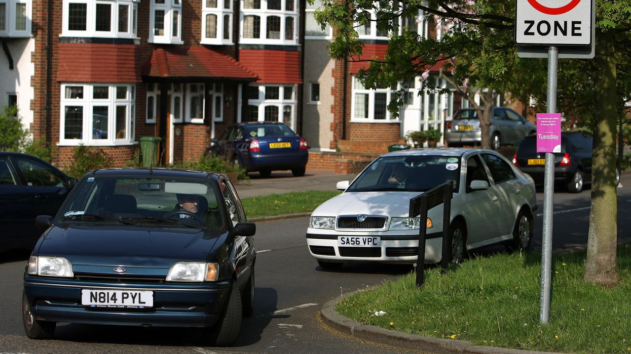 20mph speed limit sign