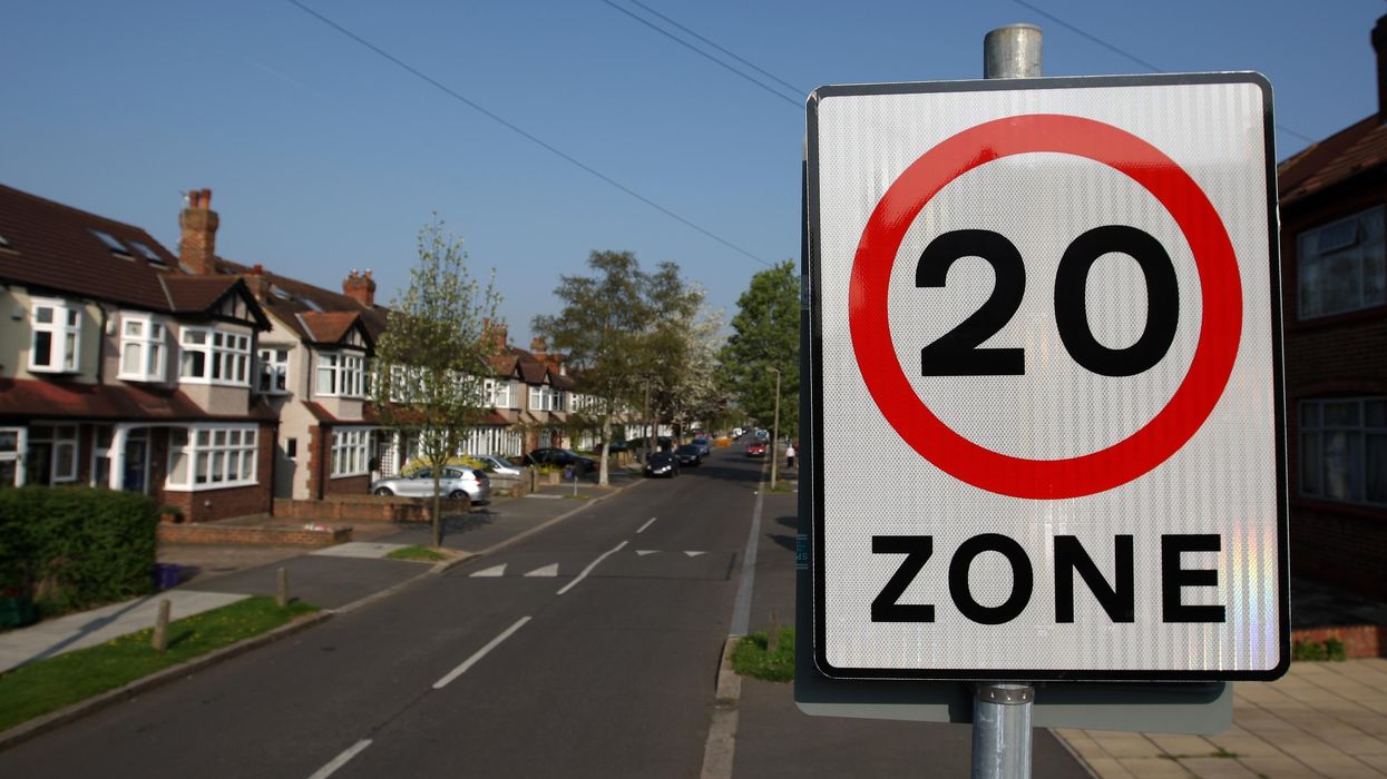 20mph zone sign