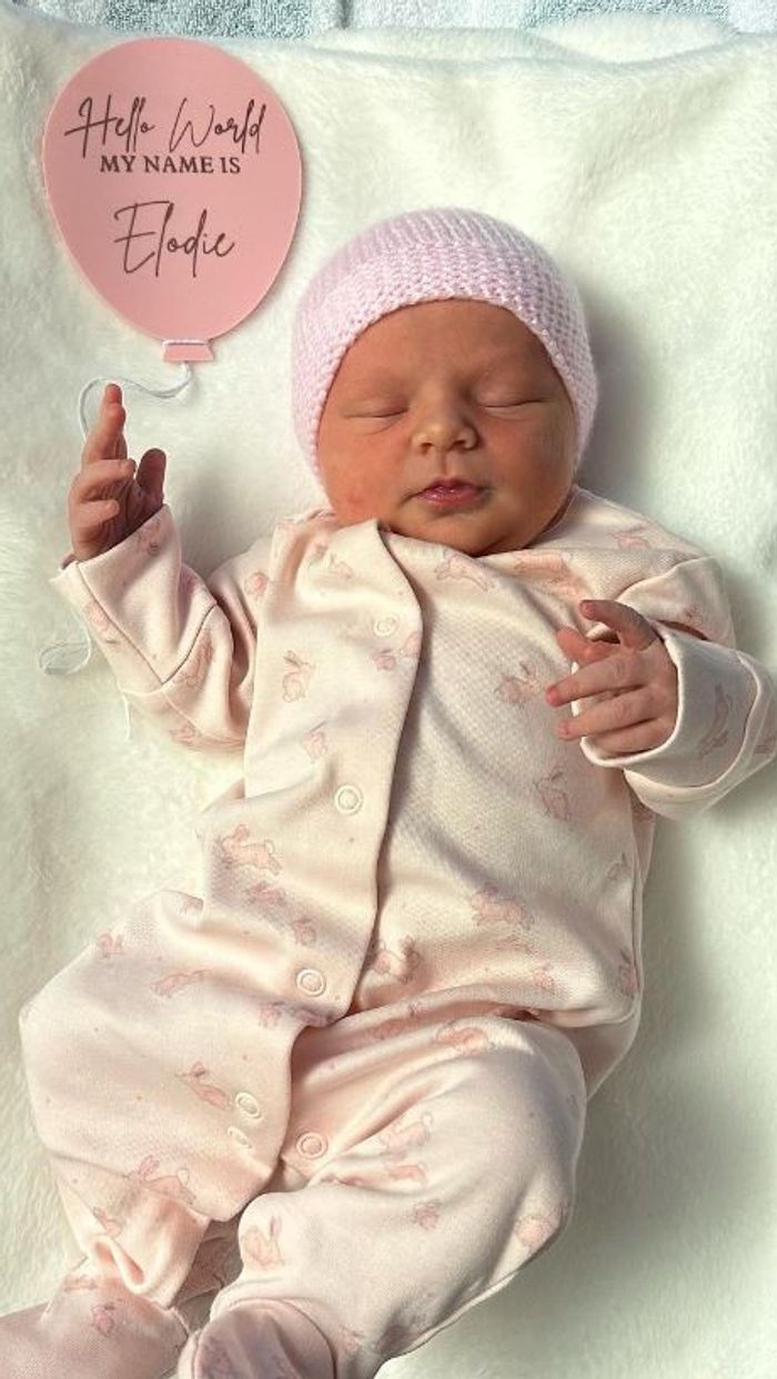 22 Kids and Counting baby Elodie