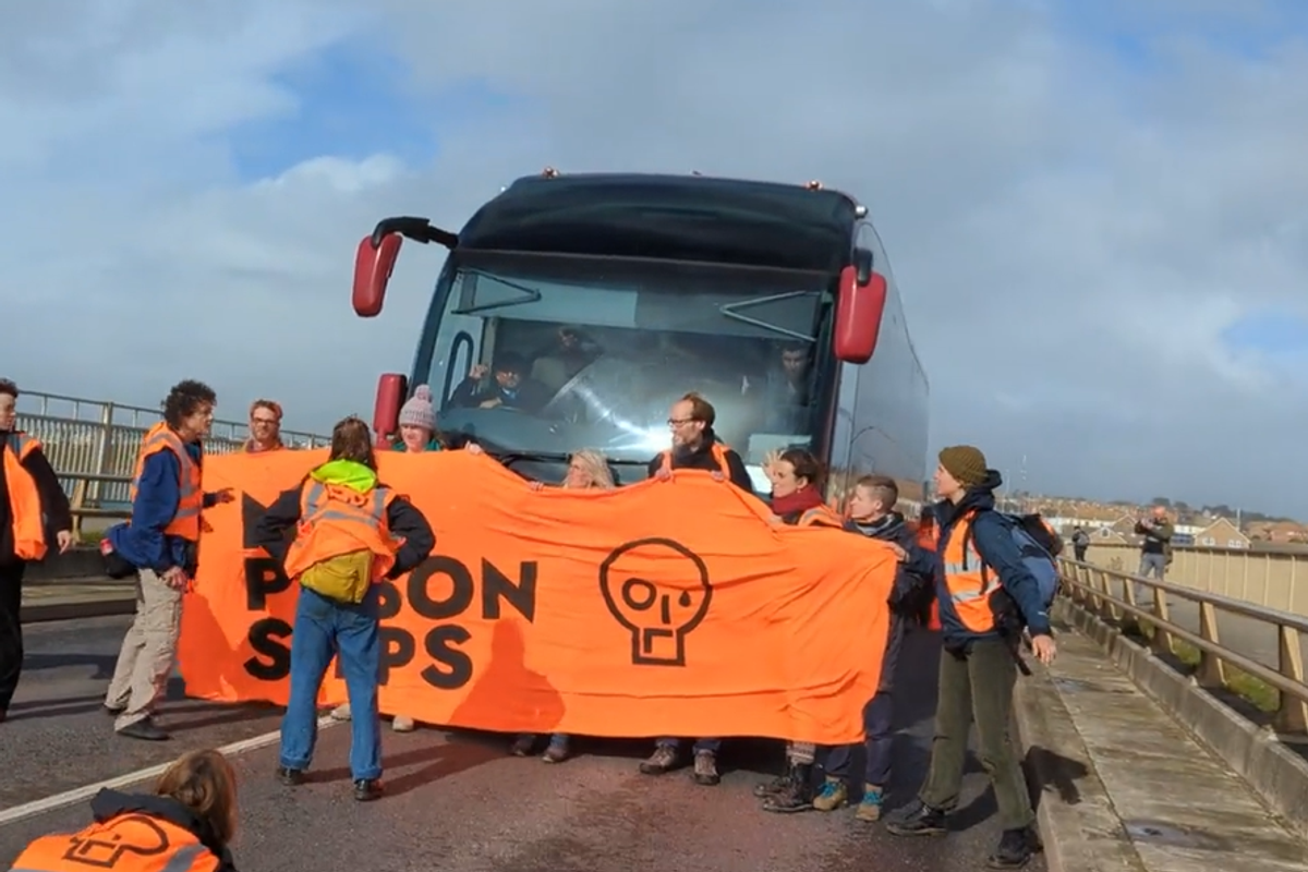 Just Stop Oil block illegal migrant bus headed to Bibby Stockholm