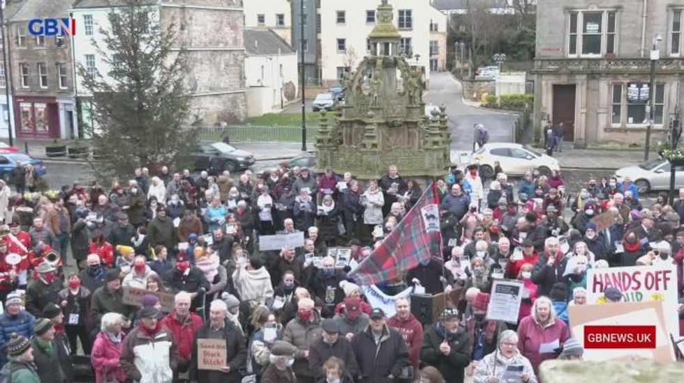 Linlithgow pub name change an 'attack on town itself' as deadline day looms for Greene King