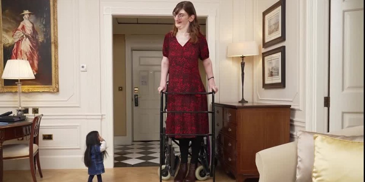 NextImg:Tallest and shortest women in the world meet for afternoon tea in 'iconic' encounter