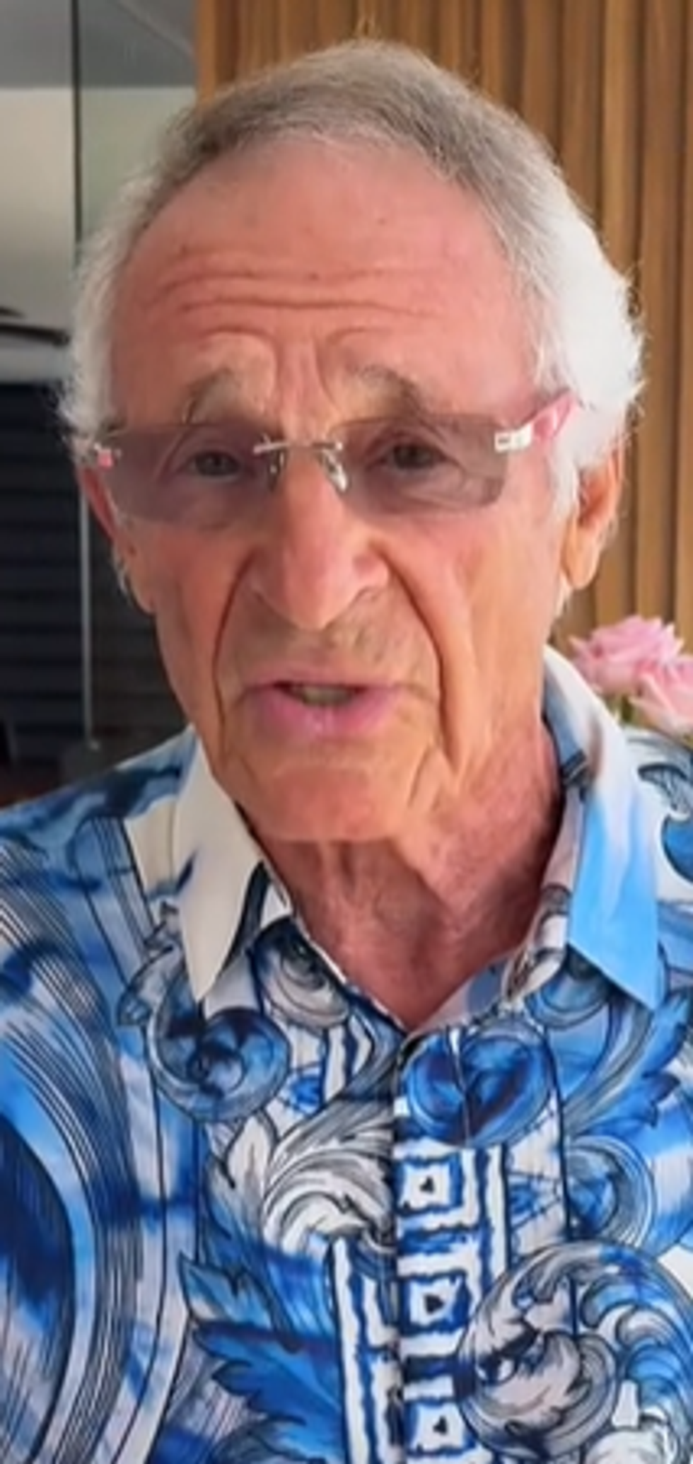 86-year-old Peter Thomas