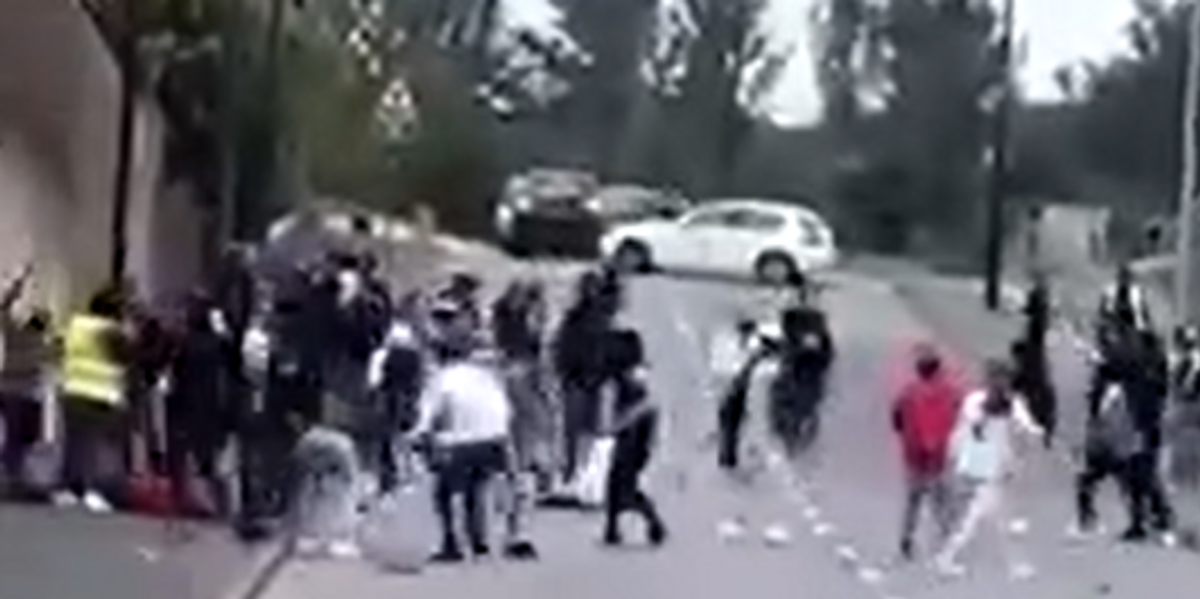 NextImg:Over 20 people injured in HUGE Sheffield street brawl with 25 arrested