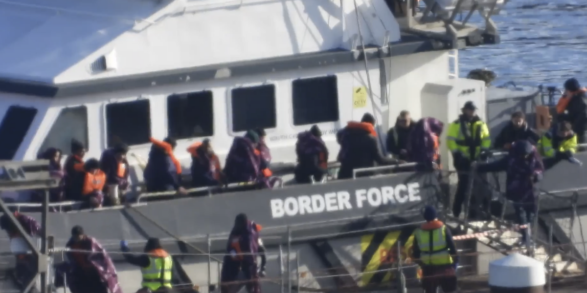 NextImg:More than 1,000 small boat migrants cross channel in last 48 hours