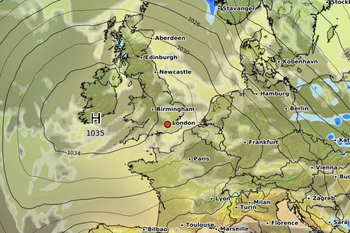 A chart shows Britain will remain largely dry