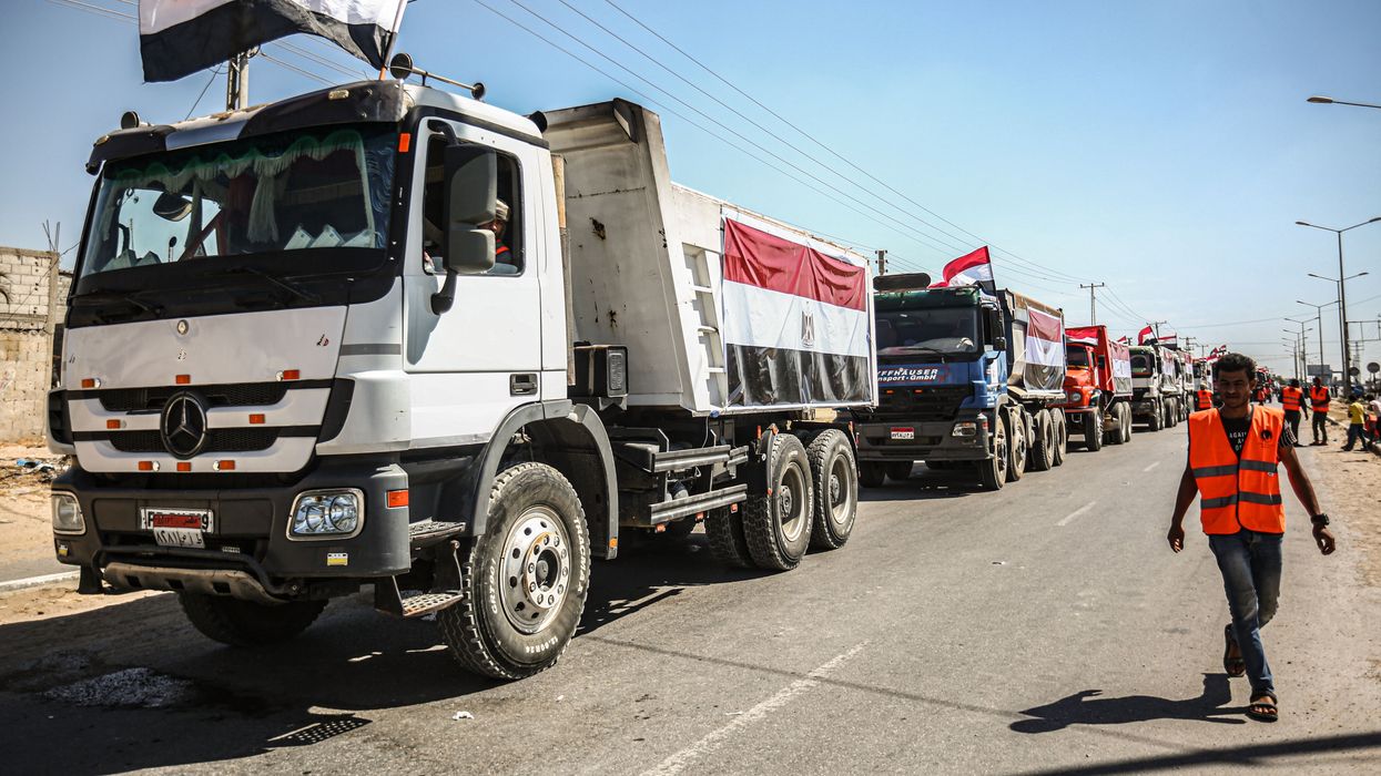 A convoy of bulldozers and heavy equipment provided by Egypt reaches Gaza, 2021