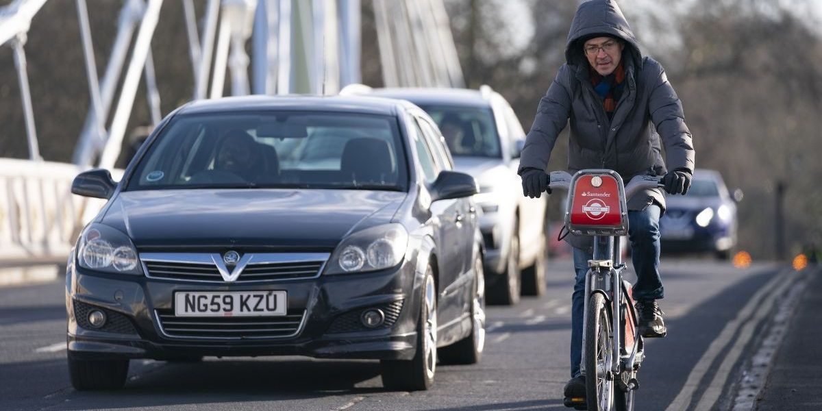 NextImg:Highway Code changes could see all cyclists forced to have a bell amid calls for new road rules