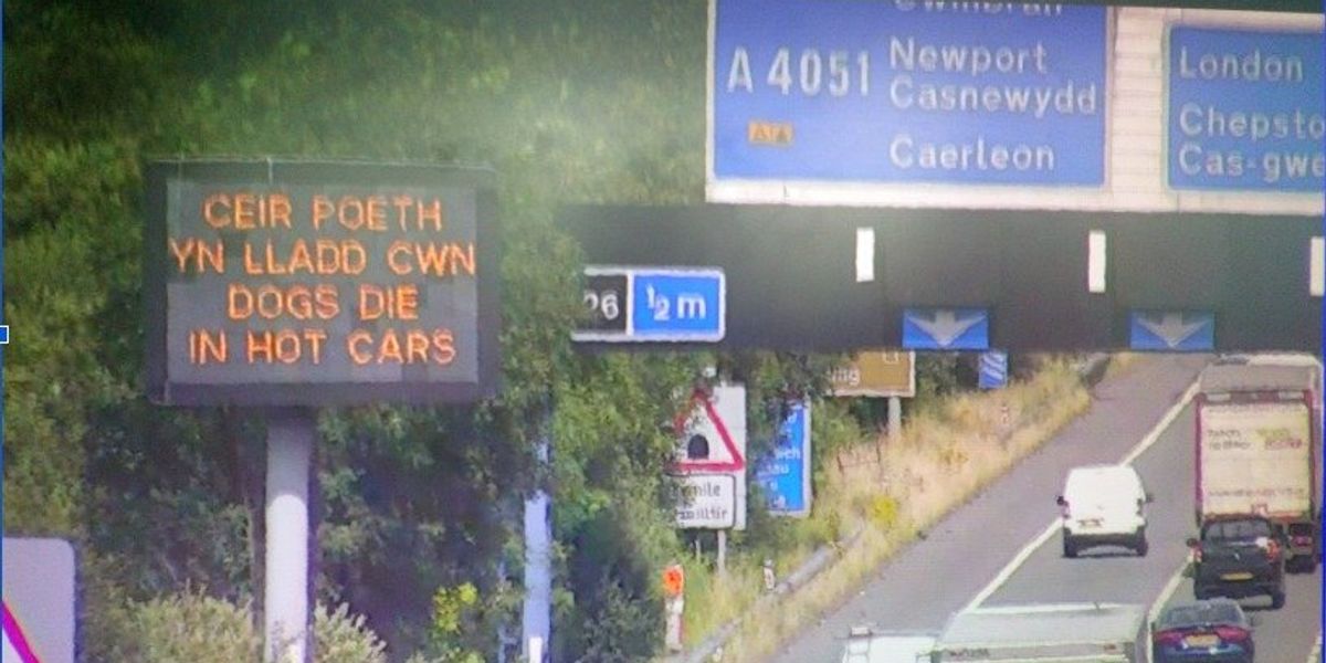 Drivers issued urgent warning with ‘important’ messages displayed alongside key roads Drivers issued urgent warning with ‘important’ messages displayed alongside key roads