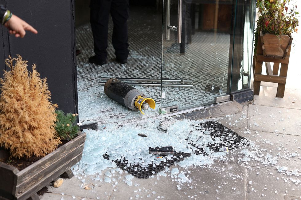 A Jewish restaurant is targeted in London