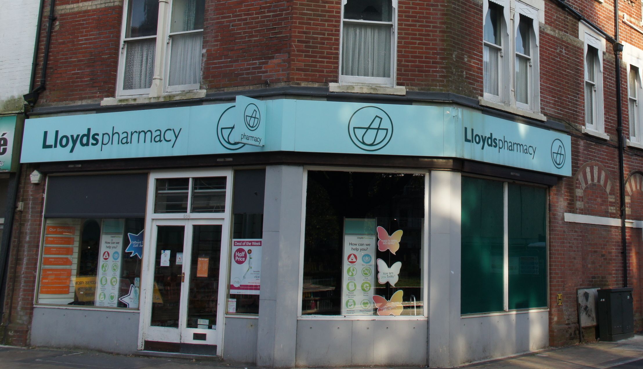 A Lloyds Pharmacy