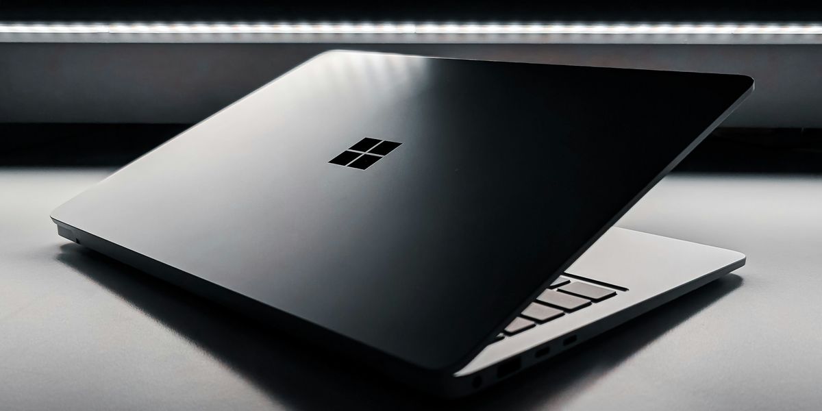 NextImg:Microsoft slams the brakes on its new Windows 11 update after it caused some PCs to crash and broke webcams