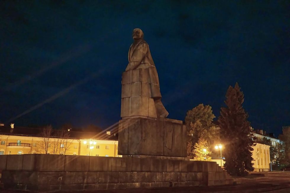 A monument to to Vladimir Lenin in Petrozavodsk in Karelia\u200b