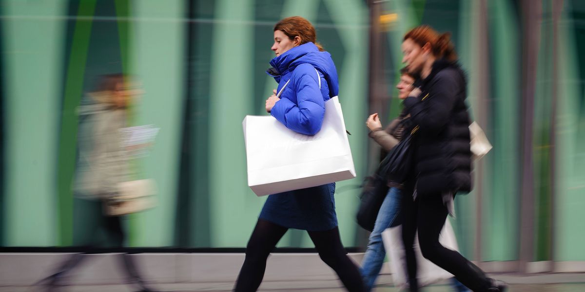NextImg:Almost half of shop workers threaten to quit over surge in abuse of staff