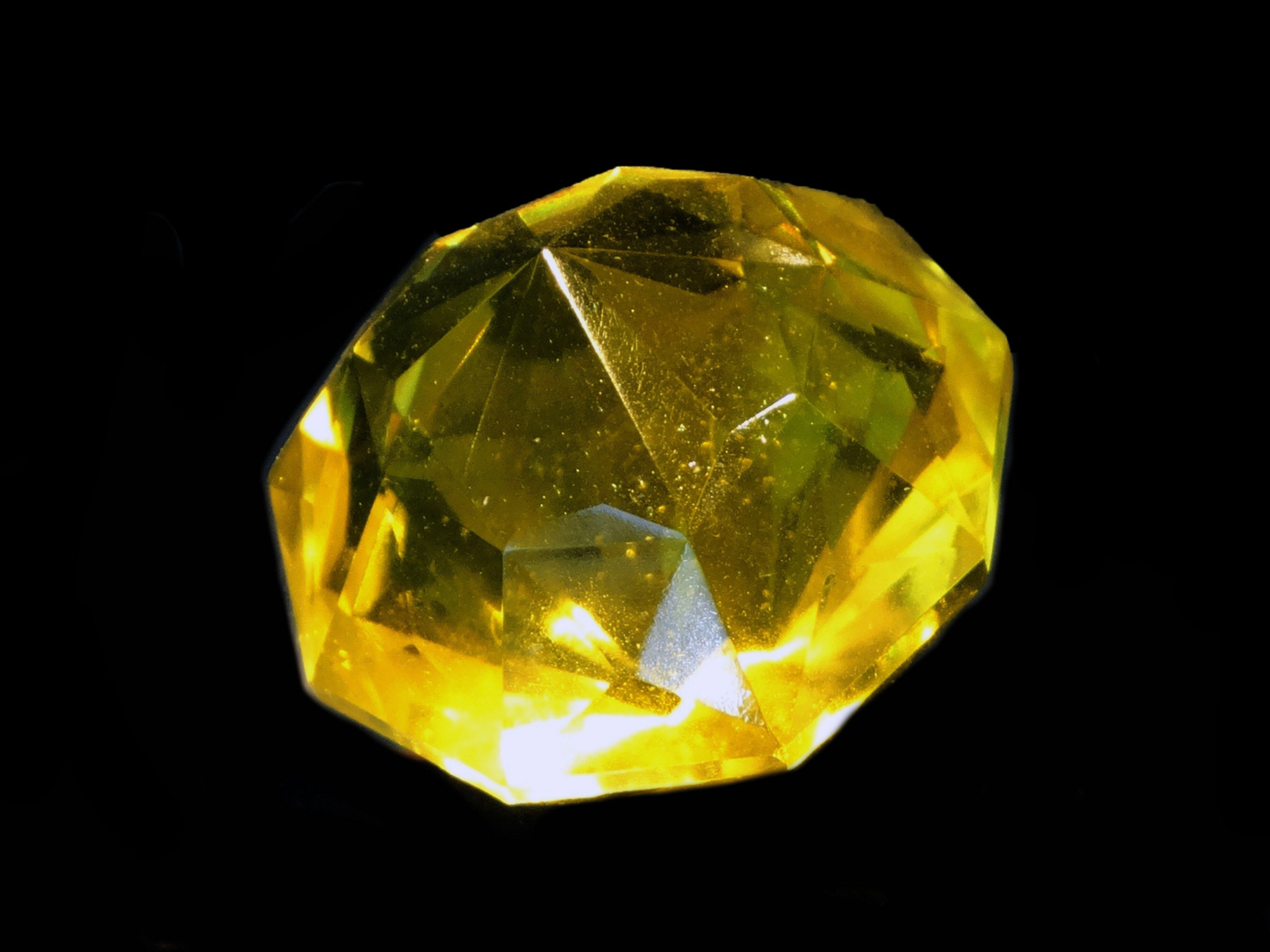 A replica of the Florentine Diamond