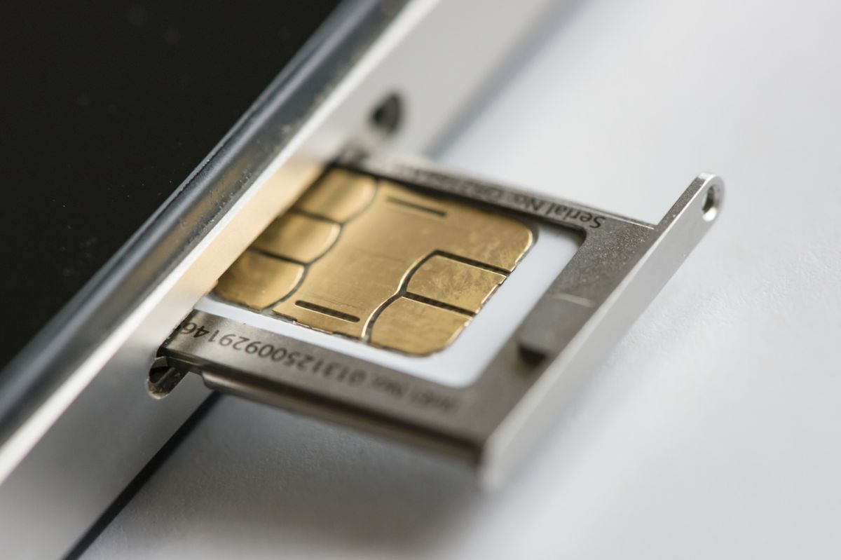 a sim card sitting in the sim tray
