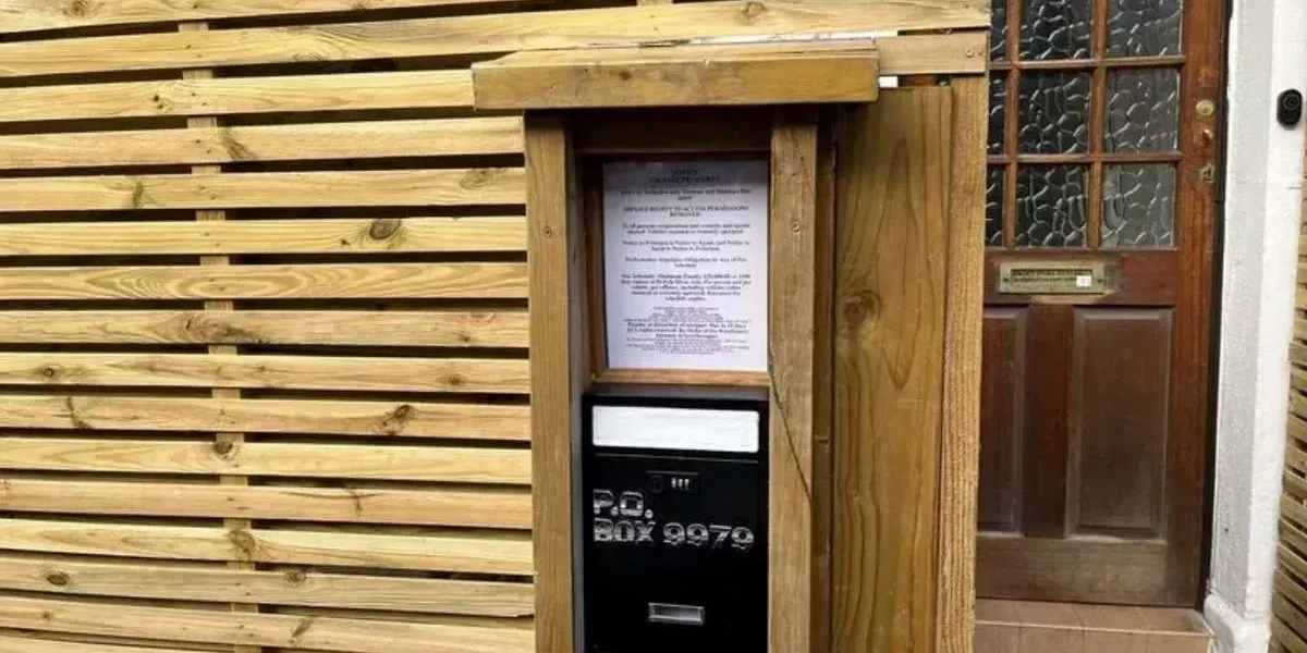 NextImg:Neighbours FINED for knocking on man's door as he accuses them of 'trespass'