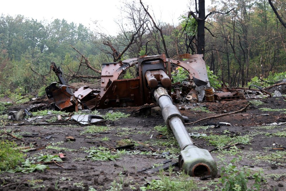 A view shows a Russian self-propelled howitzer destroyed during a counteroffensive operation of the Ukrainian Armed Forces, amid Russia's attack on Ukraine, in Kharkiv region, Ukraine September 14, 2022. Press Service of the 30th Independent Mechanized Brigade of the Ukrainian Armed Forces/Handout via REUTERS ATTENTION EDITORS - THIS IMAGE HAS BEEN SUPPLIED BY A THIRD PARTY.