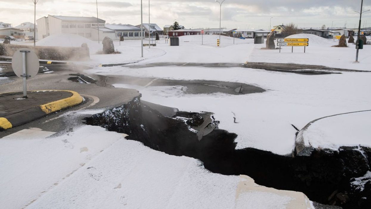Iceland volcano to spark 'fountain of lava' with residents facing MONTHS away from home