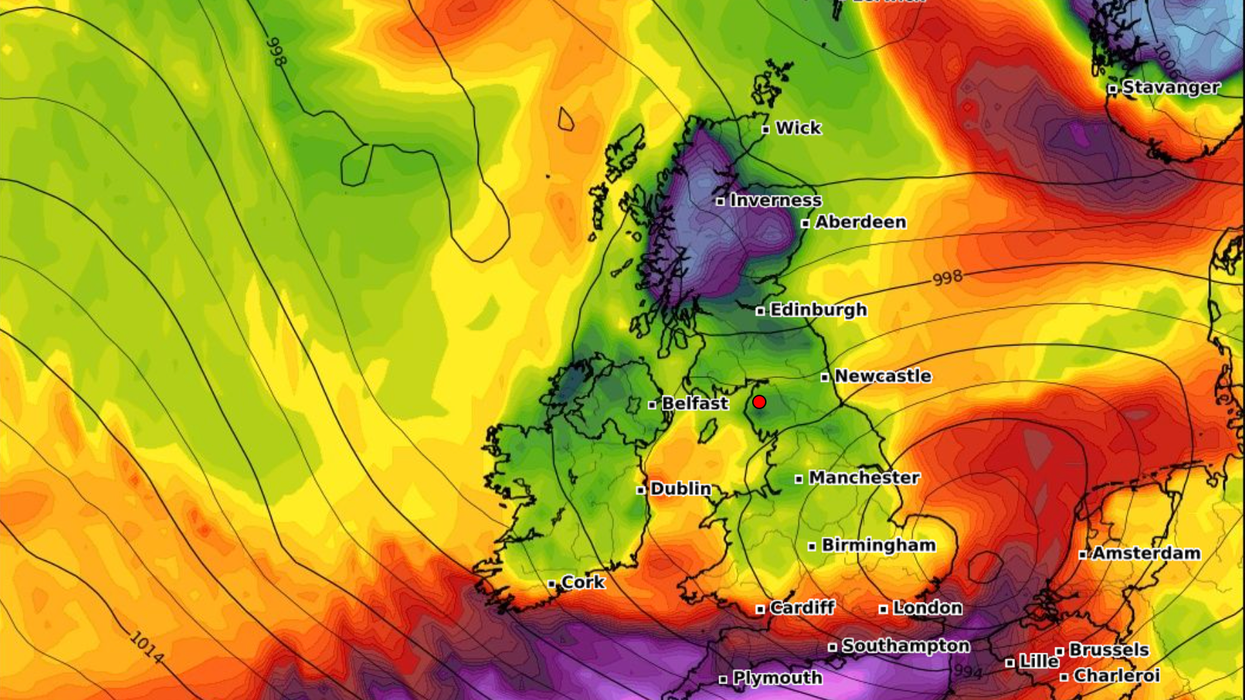A weather map showing high winds that are expected to hit the UK over the next day