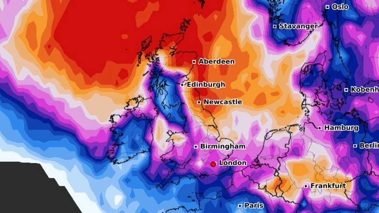 A weather map showing snow will hit the UK.