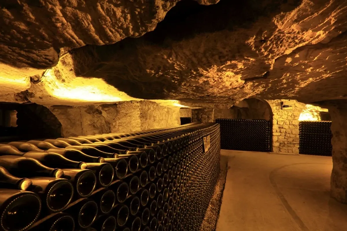 Hero winemaker found dead inside vat of prosecco after rescuing colleague