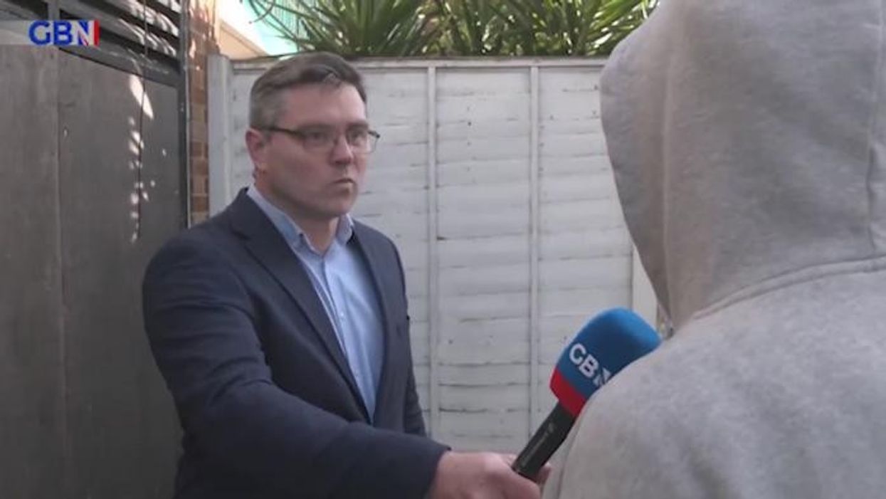 London chemical attacker: Police release fresh CCTV image after Abdul Ezedi spotted on tube