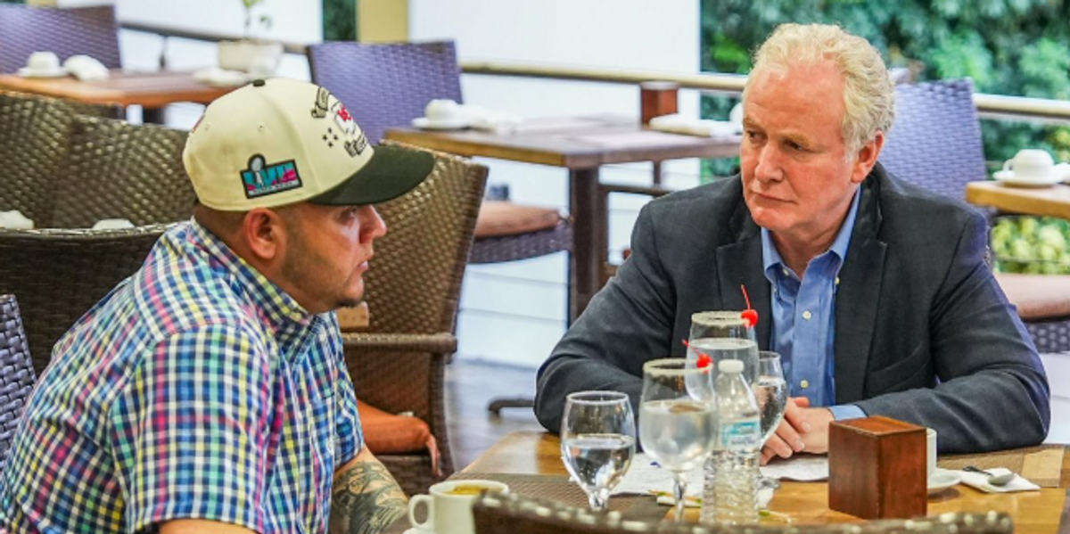 NextImg:Man wrongly deported to El Salvador pictured meeting US senator after White House admits error