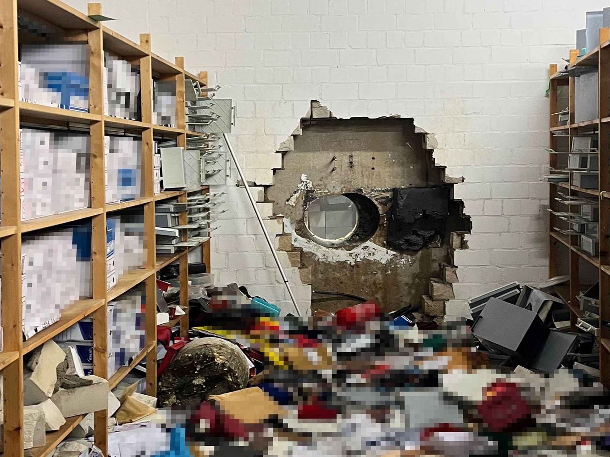 Aftermath of German bank heist