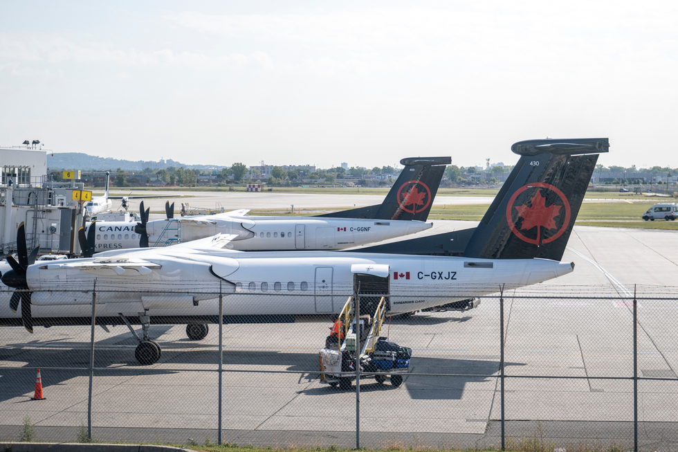 Air Canada plane