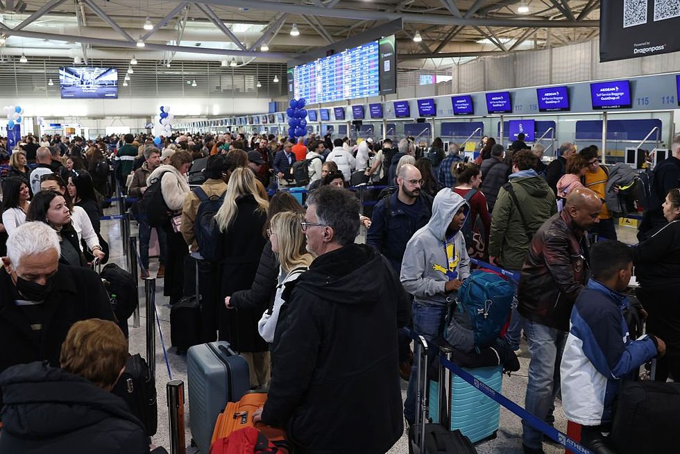 Airport queues in Greece
