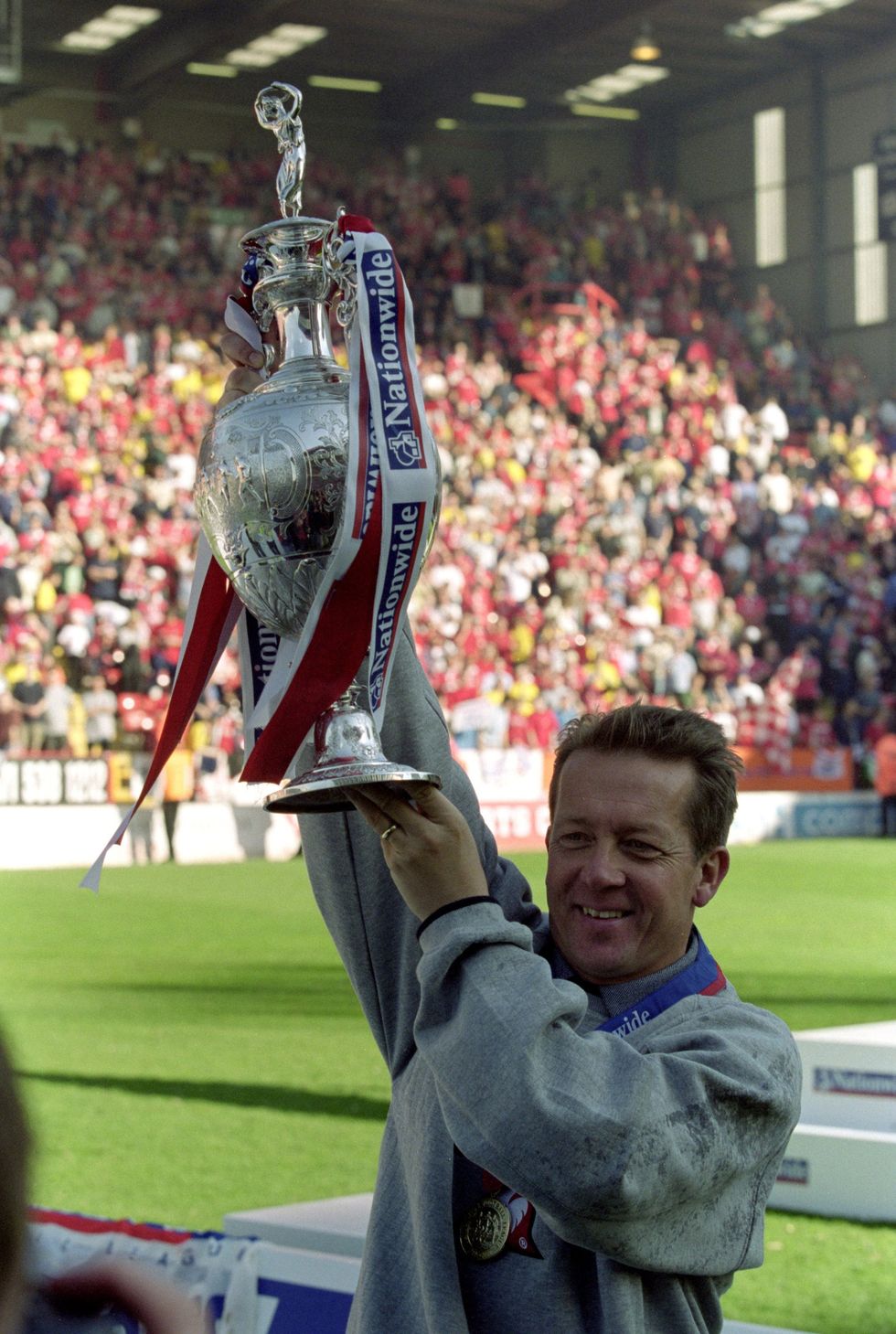 Alan Curbishley football