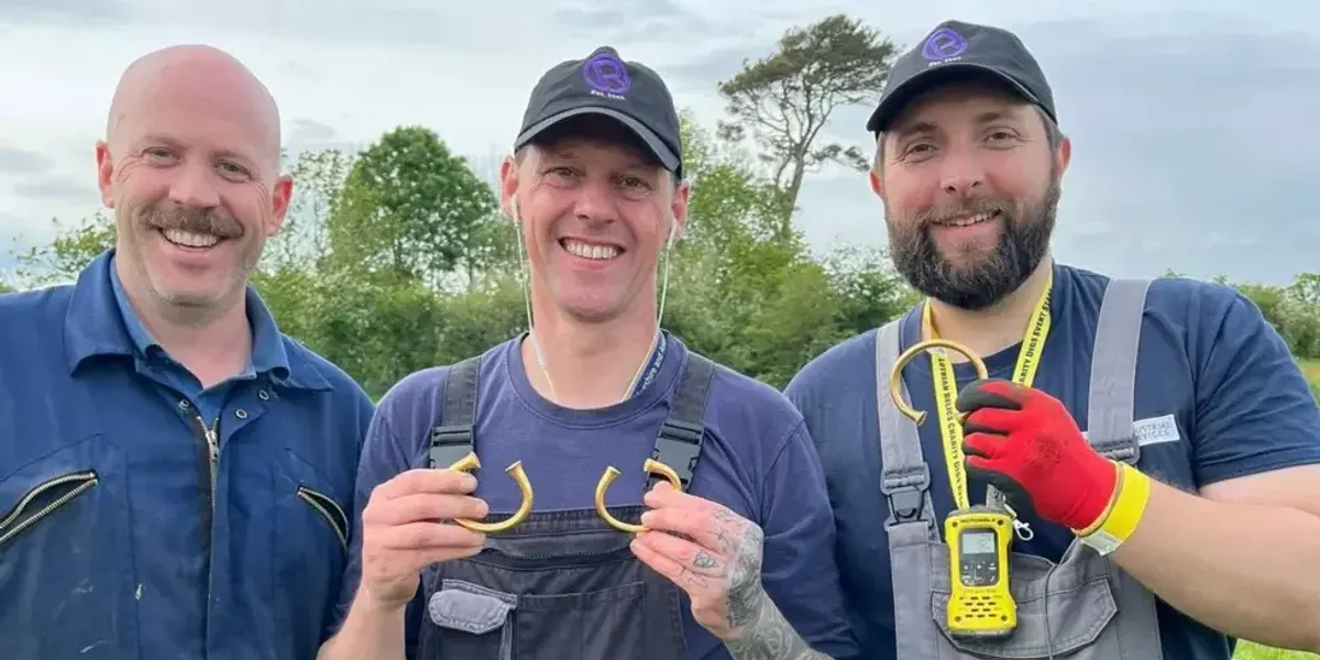 Archaeology breakthrough as metal detectorists uncover ‘spectacular’ Bronze Age arm rings under site of planned electric substation Archaeology breakthrough as metal detectorists uncover ‘spectacular’ Bronze Age arm rings under site of planned electric substation