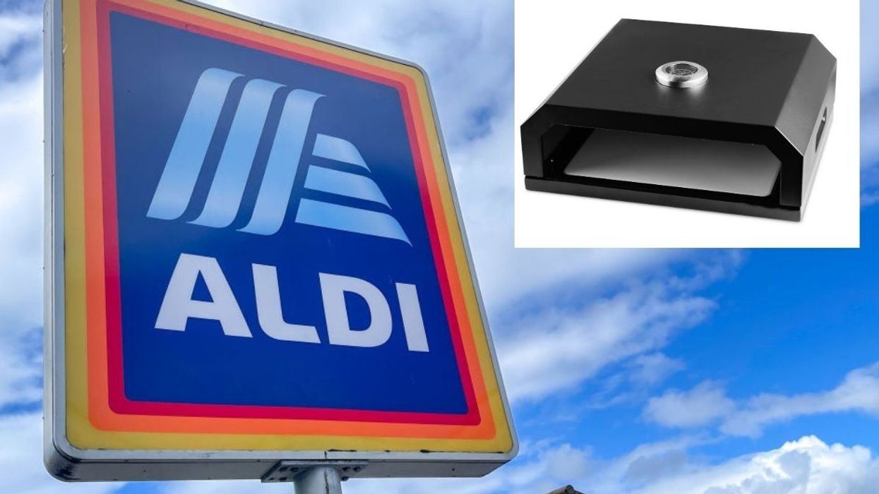 Aldi / Aldi BBQ Pizza Oven