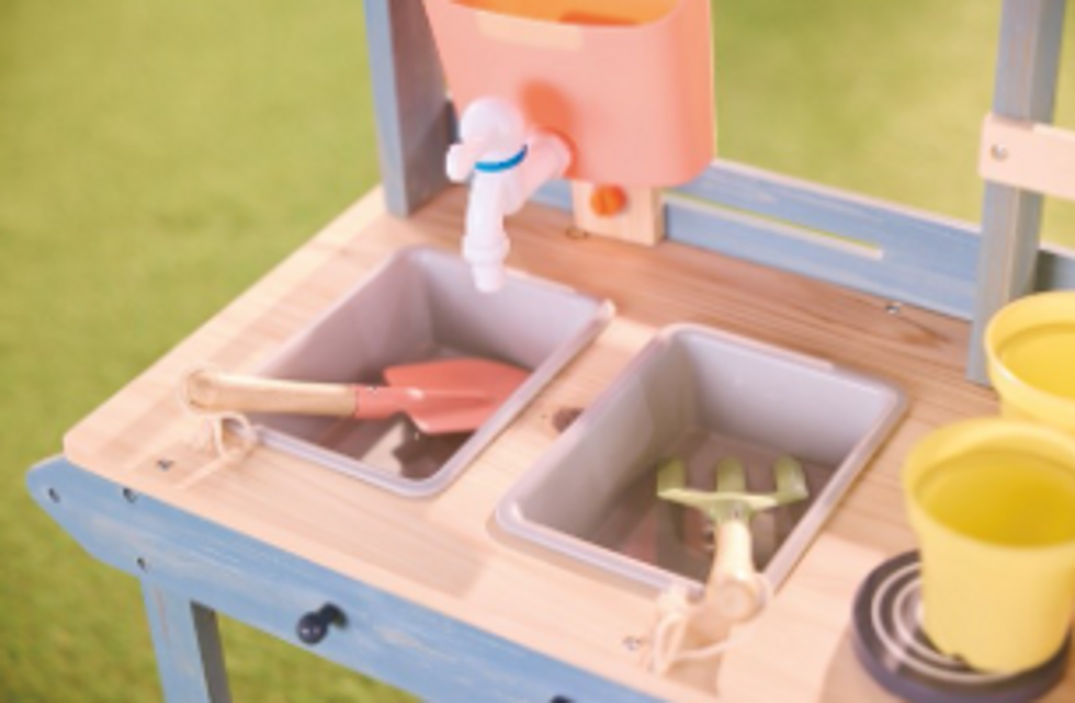 Aldi Mud Kitchen
