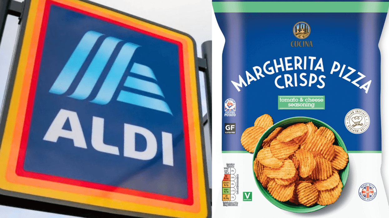 Aldi sign / Aldi Margherita Pizza crisps