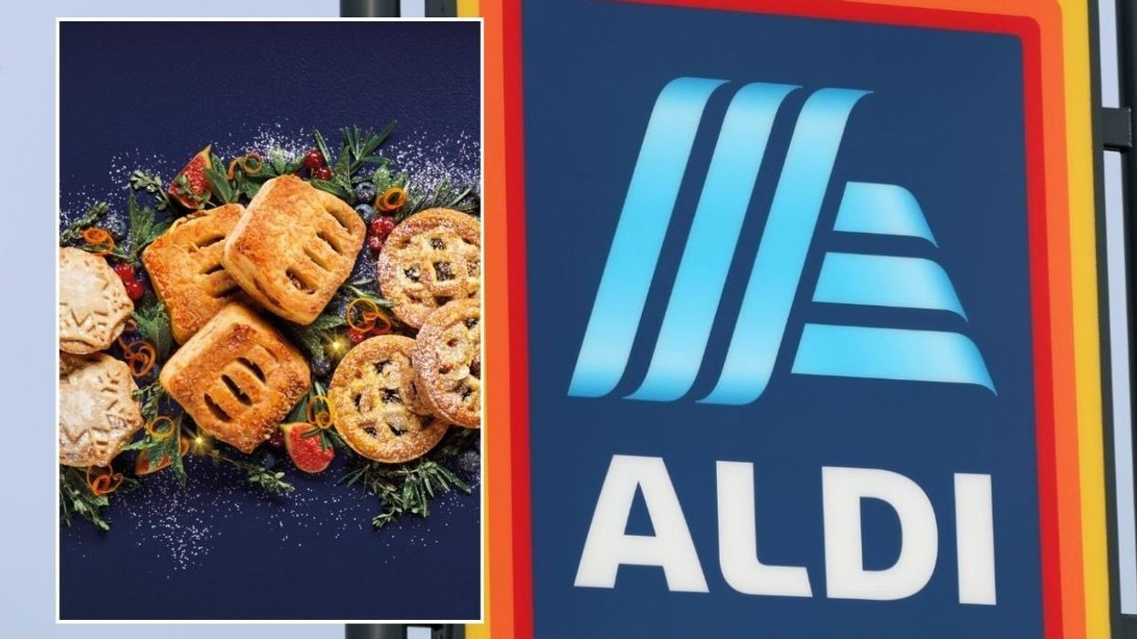 ALDI SIGN AND MINCE PIE SELECTION