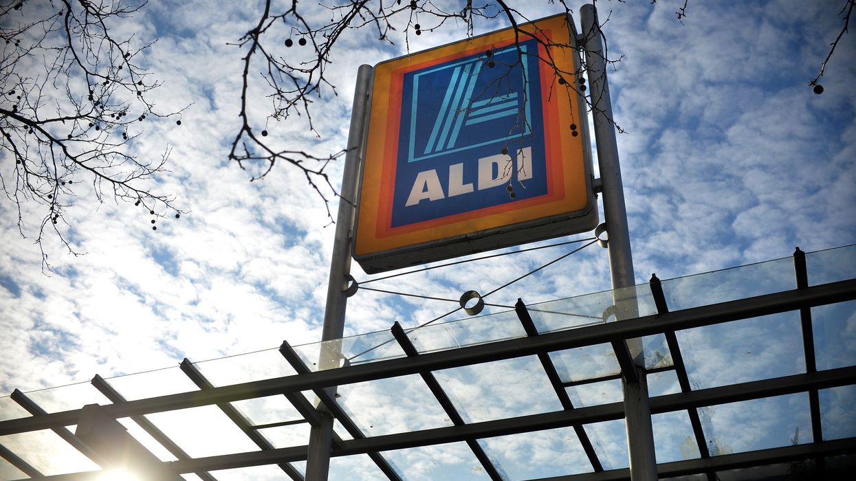 Aldi sign