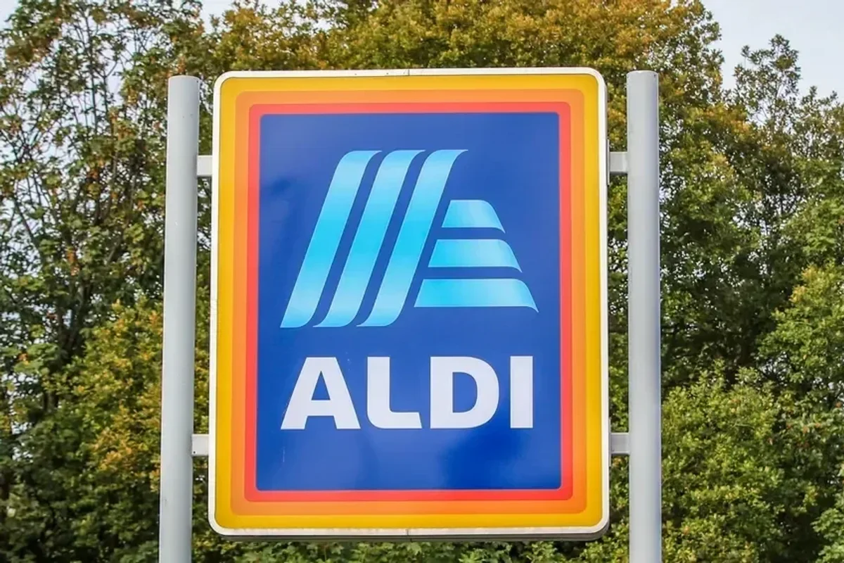 Aldi sign