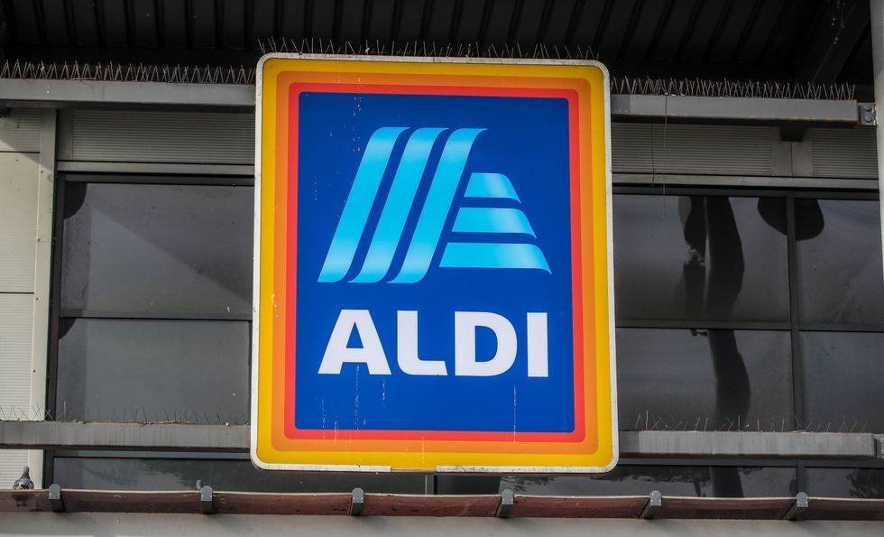 Aldi store sign