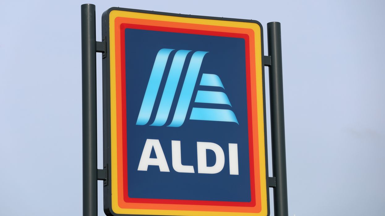 Aldi store sign