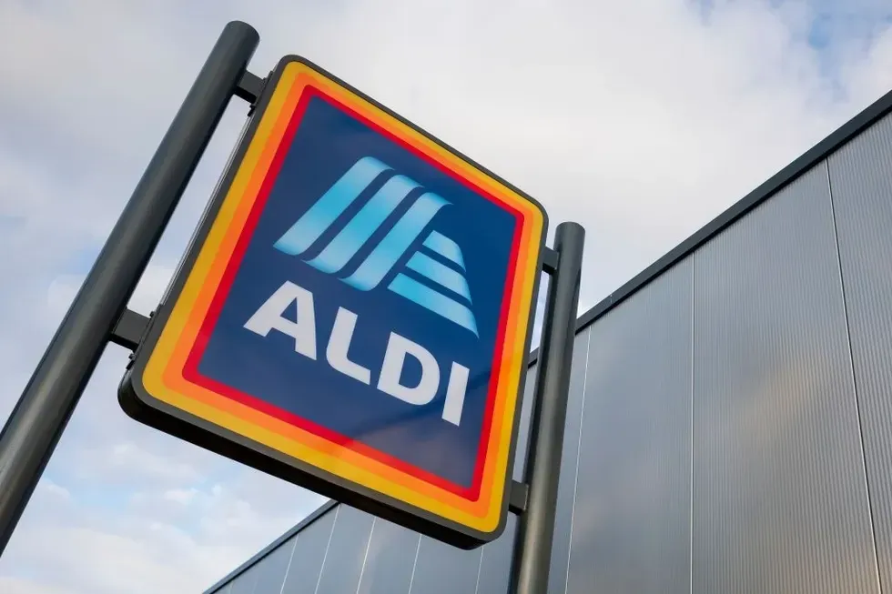 Aldi store sign