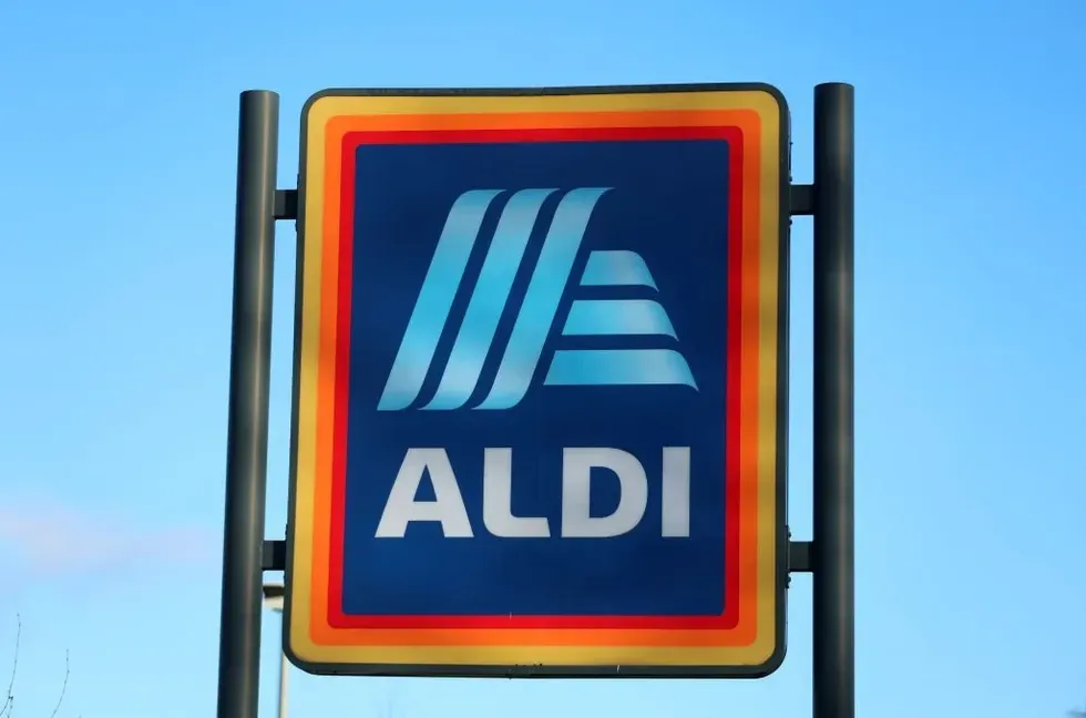 Aldi store sign