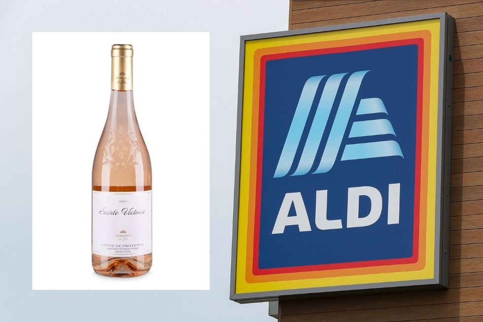 Aldi supermarket sign