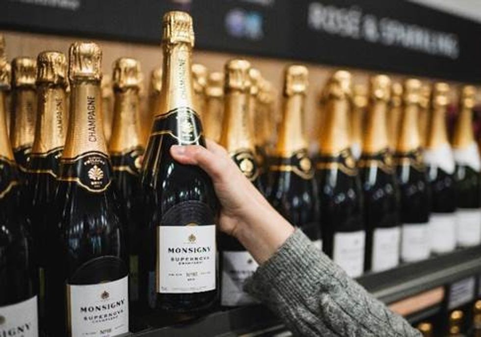 Aldi Supernova Champagne