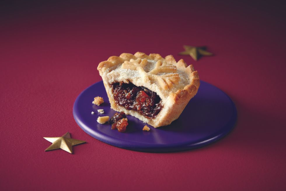 Aldi\u2019s Holly Lane Deep Filled Mince Pies