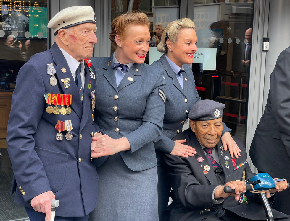 Alec Penstone, Gilbert Clarke and the D-Day Darlings